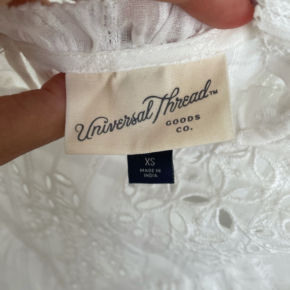 Universal Thread Top - Picture 3 of 4
